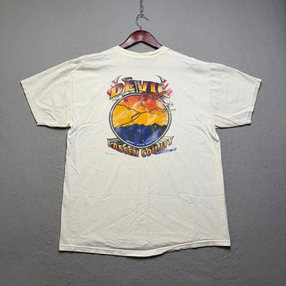 Vintage California Fire T-Shirt Men Large White 2001 Devil Fire Lassen County